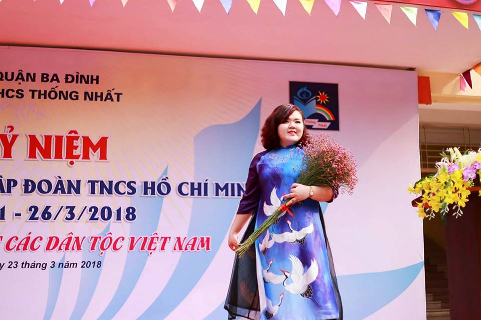Trường THCS Thống Nhất trao quyết định tuyển dụng viên chức mới