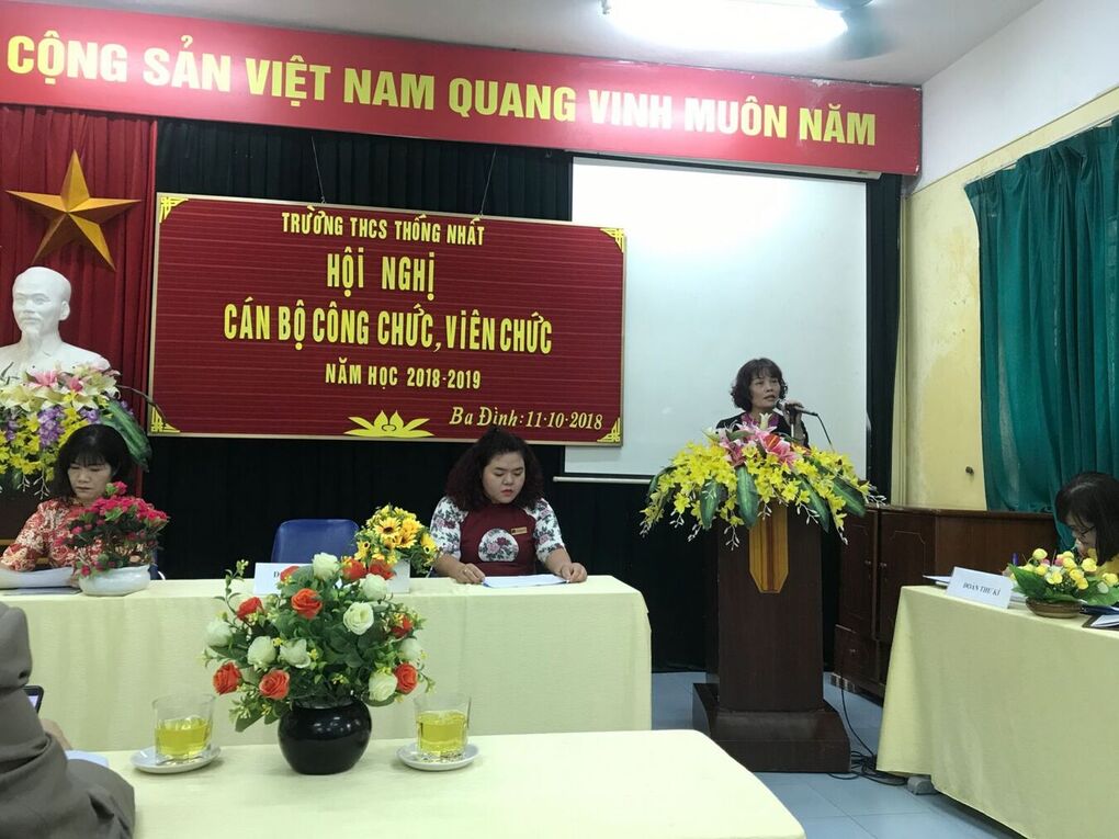 HỘI NGHỊ CÁN BỘ CÔNG CHỨC, VIÊN CHỨC TRƯỜNG THCS THỐNG NHẤT NĂM HỌC 2018 - 2019
