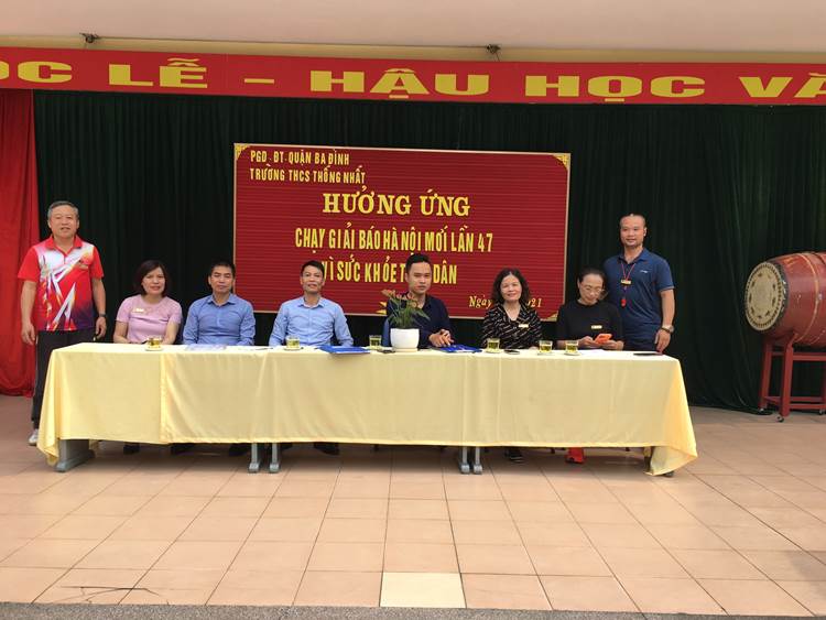 Trường THCS Thống Nhất hưởng ứng giải chạy báo Hà Nội Mới lần thứ 47