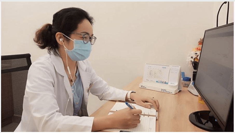 Quận Ba Đình: Chú trọng thực hiện mô hình “Mạng lưới Thầy thuốc đồng hành” hỗ trợ, tư vấn, chăm sóc sức khoẻ cho người nhiễm COVID-19 tại nhà