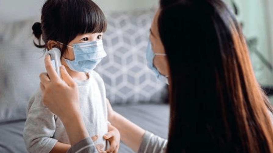 Chi tiết hướng dẫn chăm sóc tại nhà đối với trẻ em mắc COVID-19
