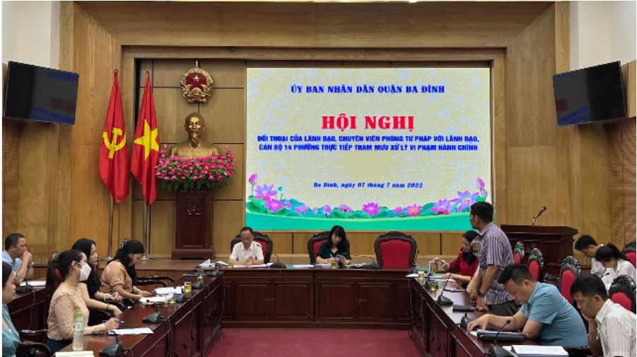 Quận Ba Đình: Hội nghị đối thoại công tác xử phạt vi phạm hành chính
