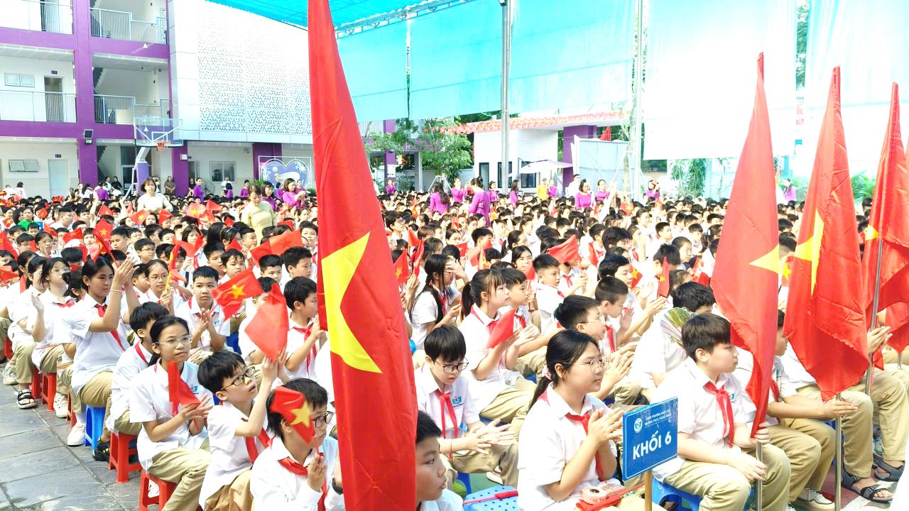 Trường THCS Thống Nhất trang trọng tổ chức Lễ Khai giảng năm học 2025 – 2026