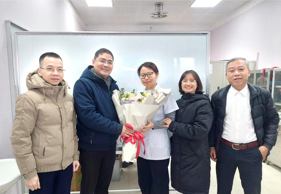 Trường THCS Thống Nhất tri ân người làm công tác y tế nhân Ngày Thầy thuốc Việt Nam