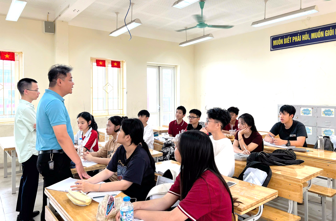 Ban Giám hiệu gửi lời động viên đến học sinh khối 9 trước Kỳ thi vào lớp 10 THPT năm học 2025-2026