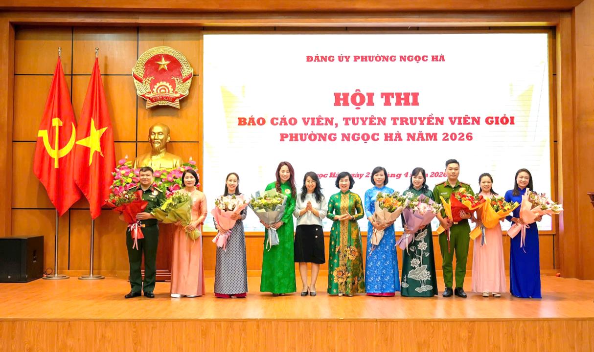 Cô giáo Hoàng Thị Nga tham gia Hội thi Báo cáo viên, Tuyên truyền viên giỏi phường Ngọc Hà năm 2026