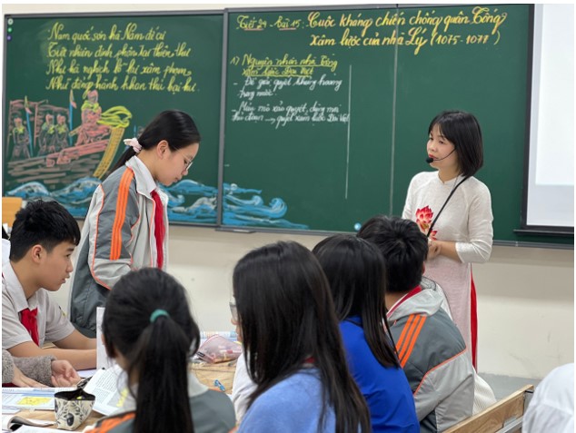 Cô giáo Nguyễn Thị Liên – người biến kiến thức lịch sử thành “món ăn” tinh thần hấp dẫn