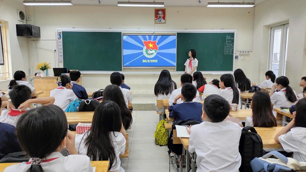 Sôi nổi chương trình kỷ niệm ngày 26/3 tại Trường THCS Thống Nhất, phường Ngọc Hà, Hà Nội